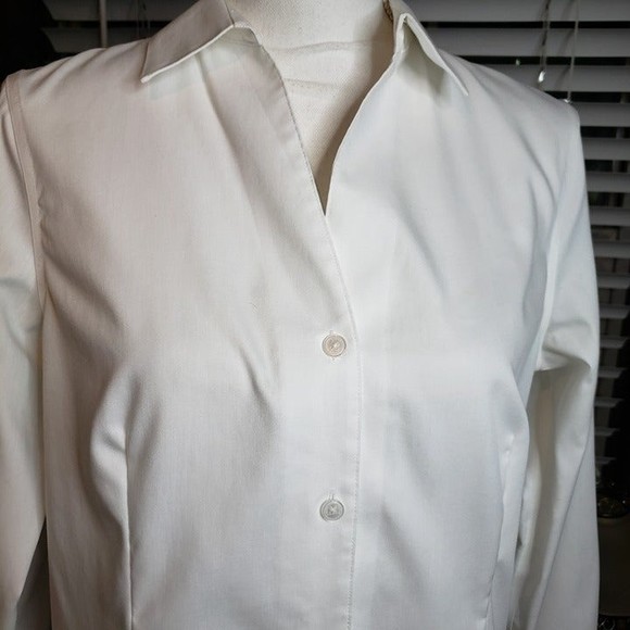 Anne Klein Tops - Anne Klein White Collared Button Shirt Womens size S small Long Sleeve Top